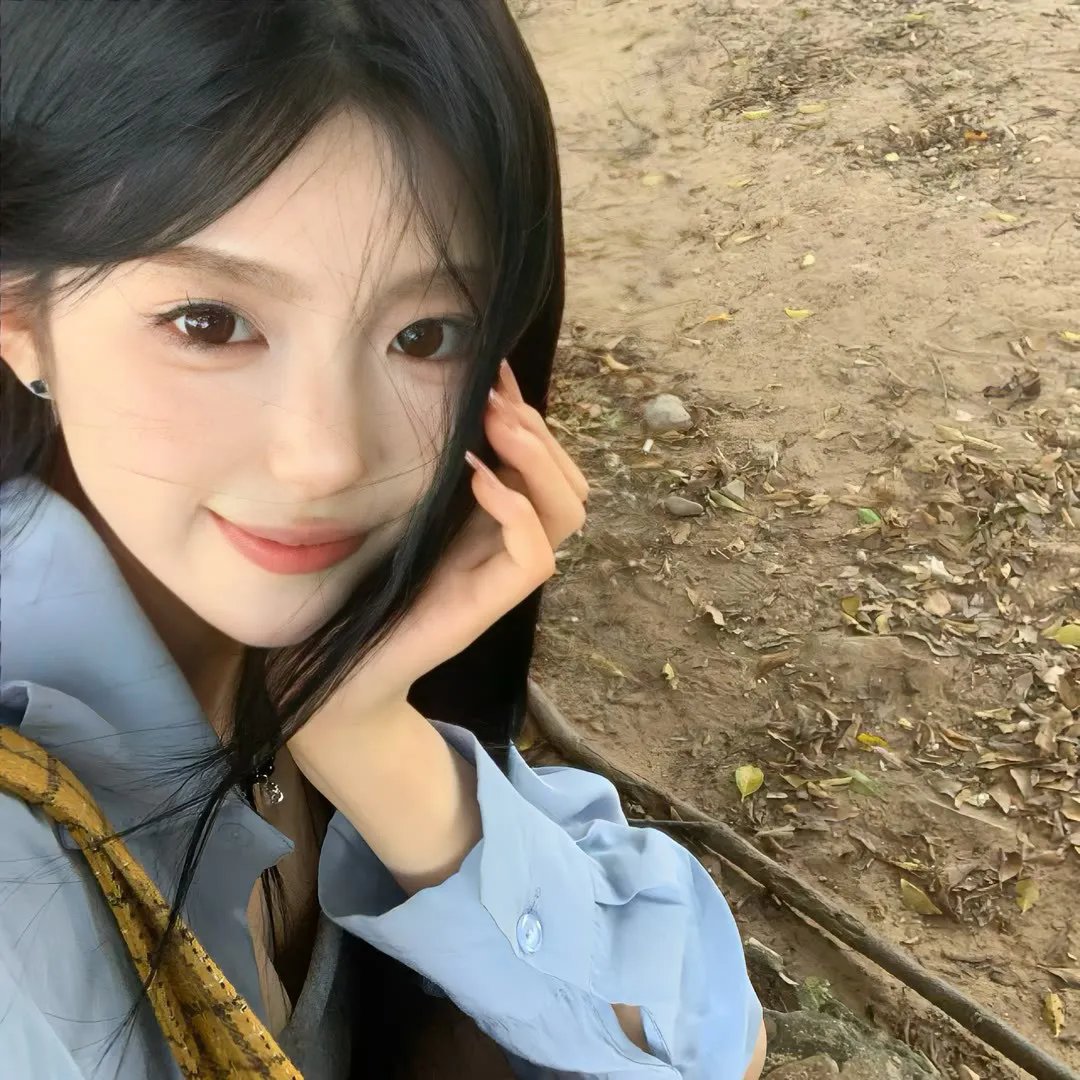 穿成太子外祖母，我带全家立人设